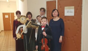 Крутой конкурс исполнителей на струнно-смычковых инструментах в Березовке