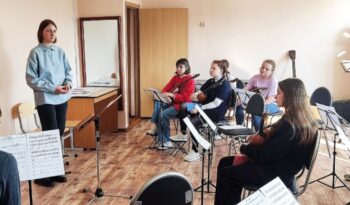Жизнь Оркестра народных инструментов Детской музыкальной школы продолжается!