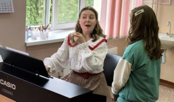 ПРИГЛАШАЕМ ПОСТУПАЮЩИХ НА ПРОСЛУШИВАНИЯ!