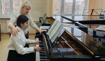 ОТ ФОРТЕПИАНО К ОРГАНУ I ИРЕН ШАХИНЕР ГОТОВИТСЯ К ФИНАЛУ «ТУЛУНИНЦЕВ»